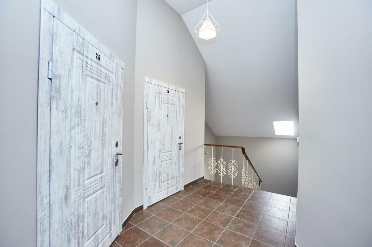Luxury Apartment In The Heart オデッサ エクステリア 写真