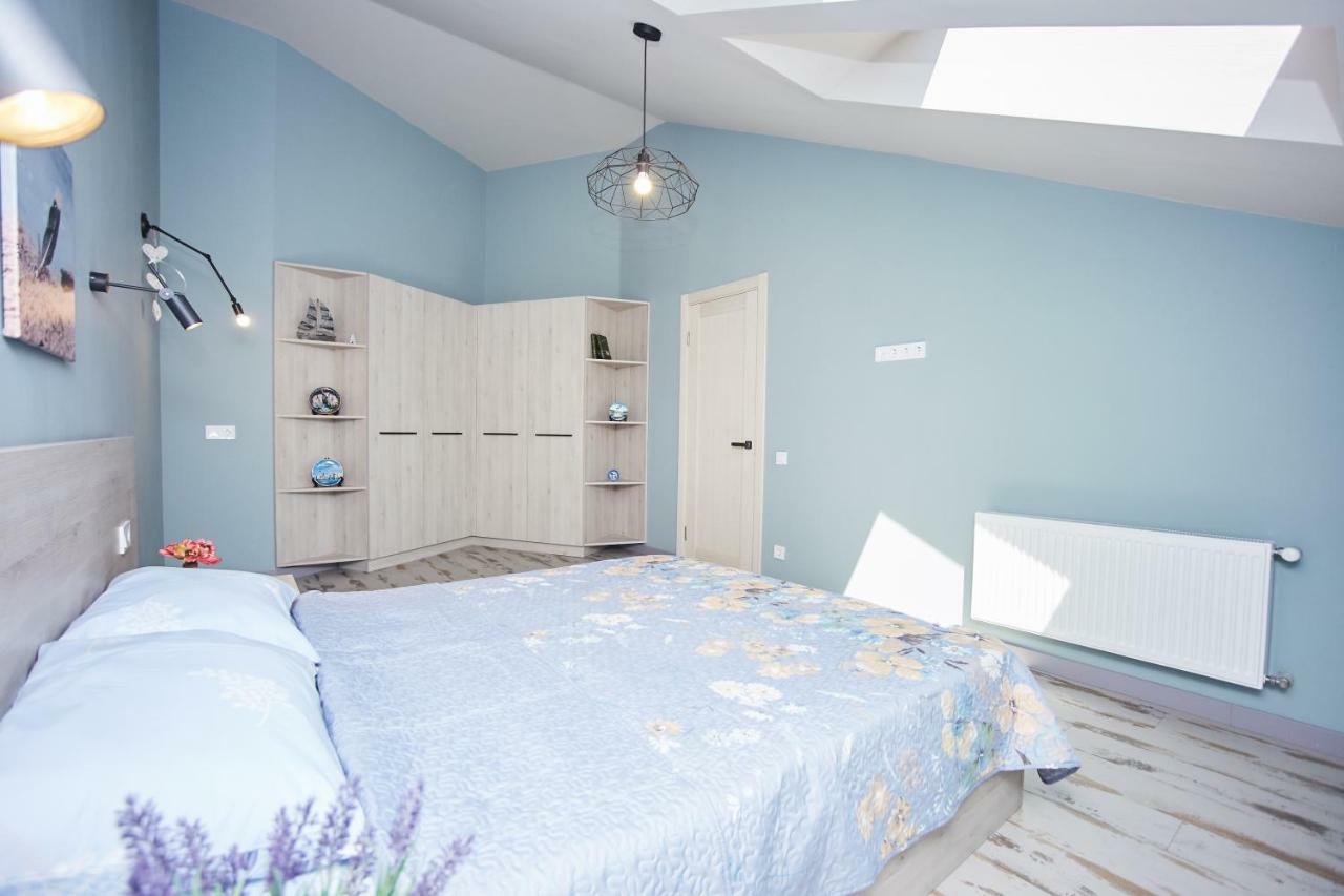 Luxury Apartment In The Heart オデッサ エクステリア 写真