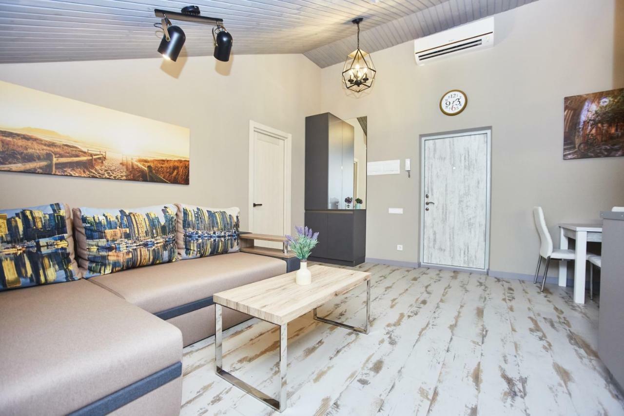 Luxury Apartment In The Heart オデッサ エクステリア 写真